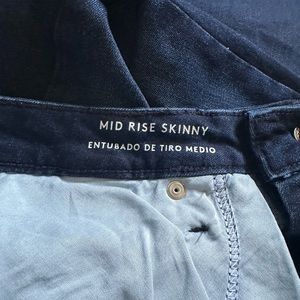 EUC Universal Thread jeans, size 8